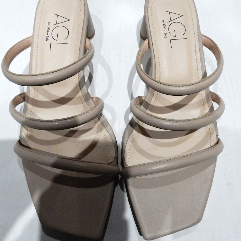 AGL NUDE STRAPPY SLIDE SANDALS IN SIZE EU 39 / USA 9
